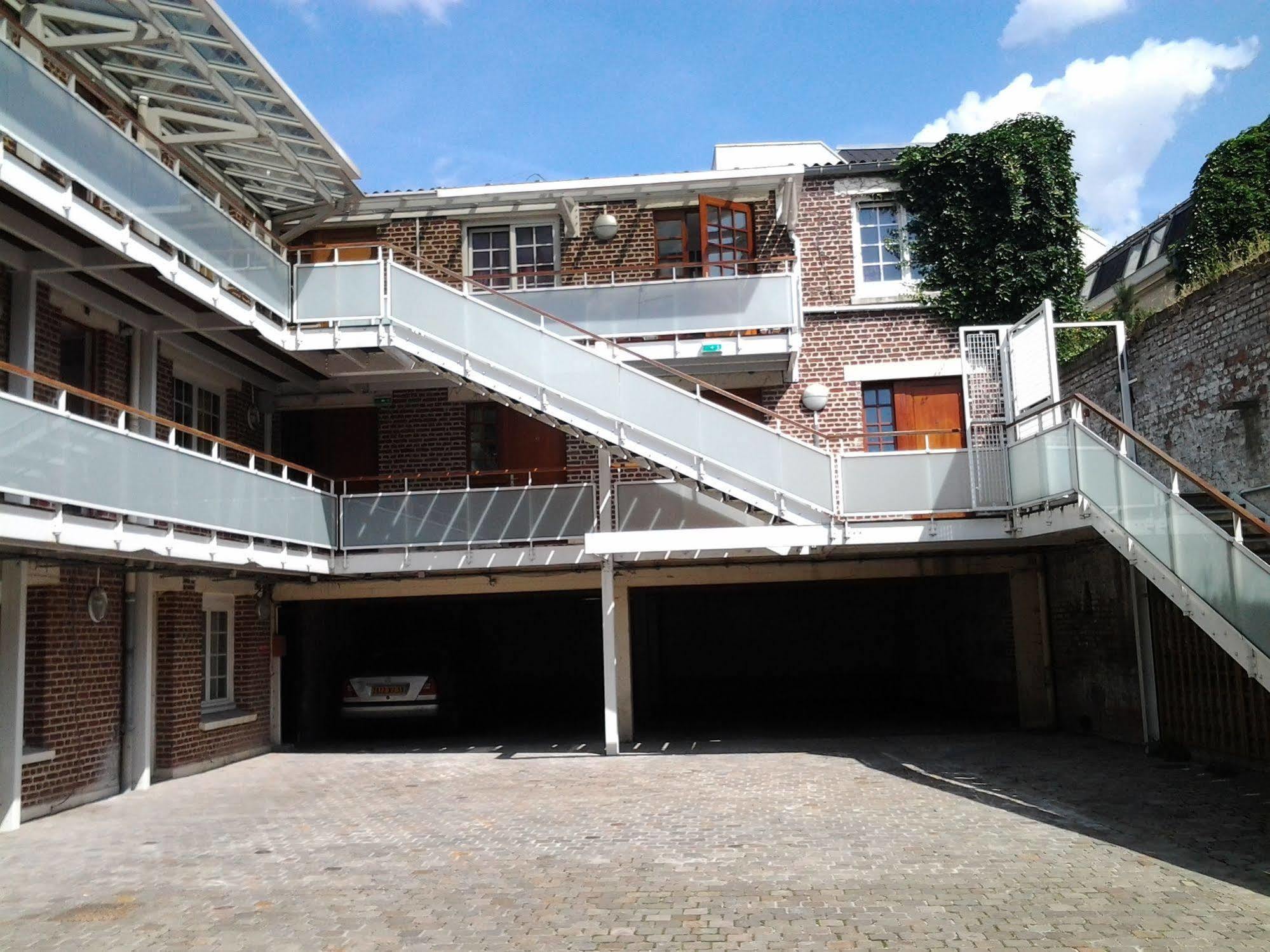 Modern'Hotel Valenciennes Luaran gambar